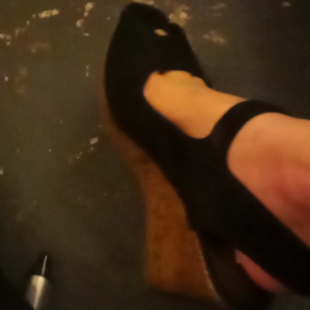 American Eagle strap wedge shoes